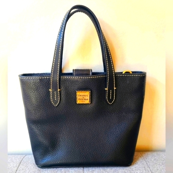 DOONEY AND BOURKE Black leather small hand bag - Picture 6 of 11